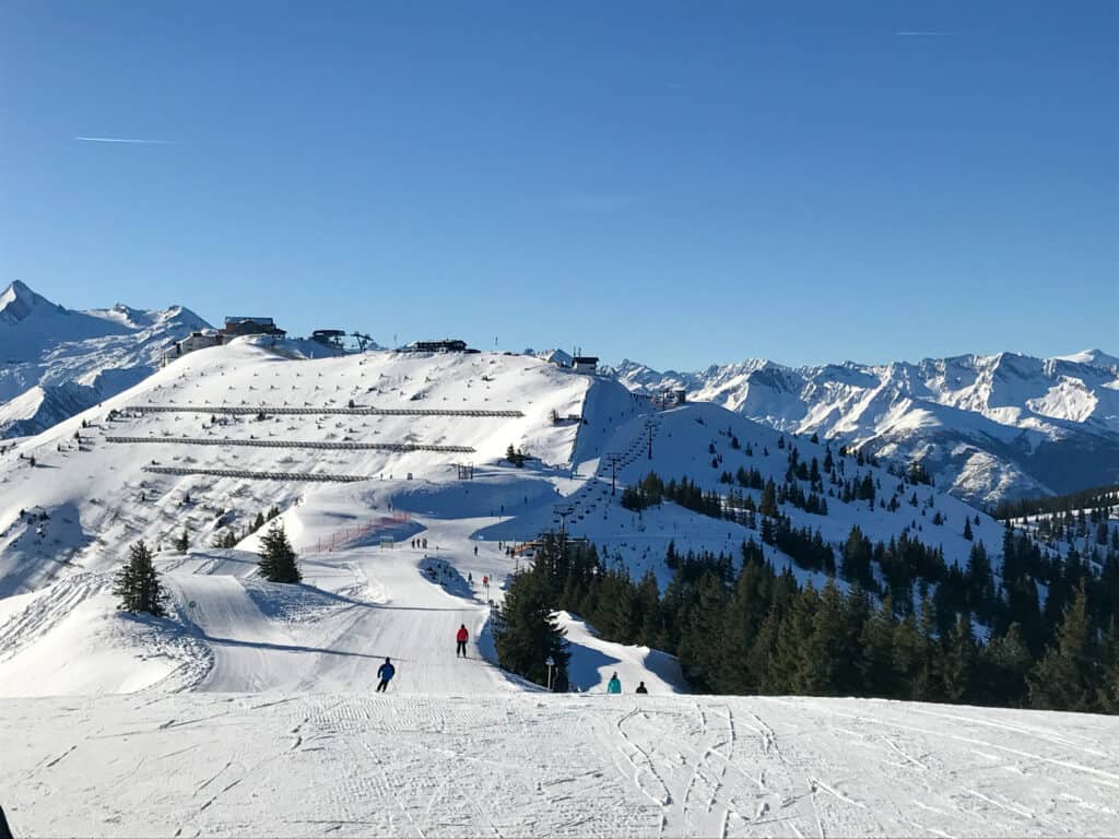 Zell am See - Blick ins Skigebiet aus Richtung Viehhofen